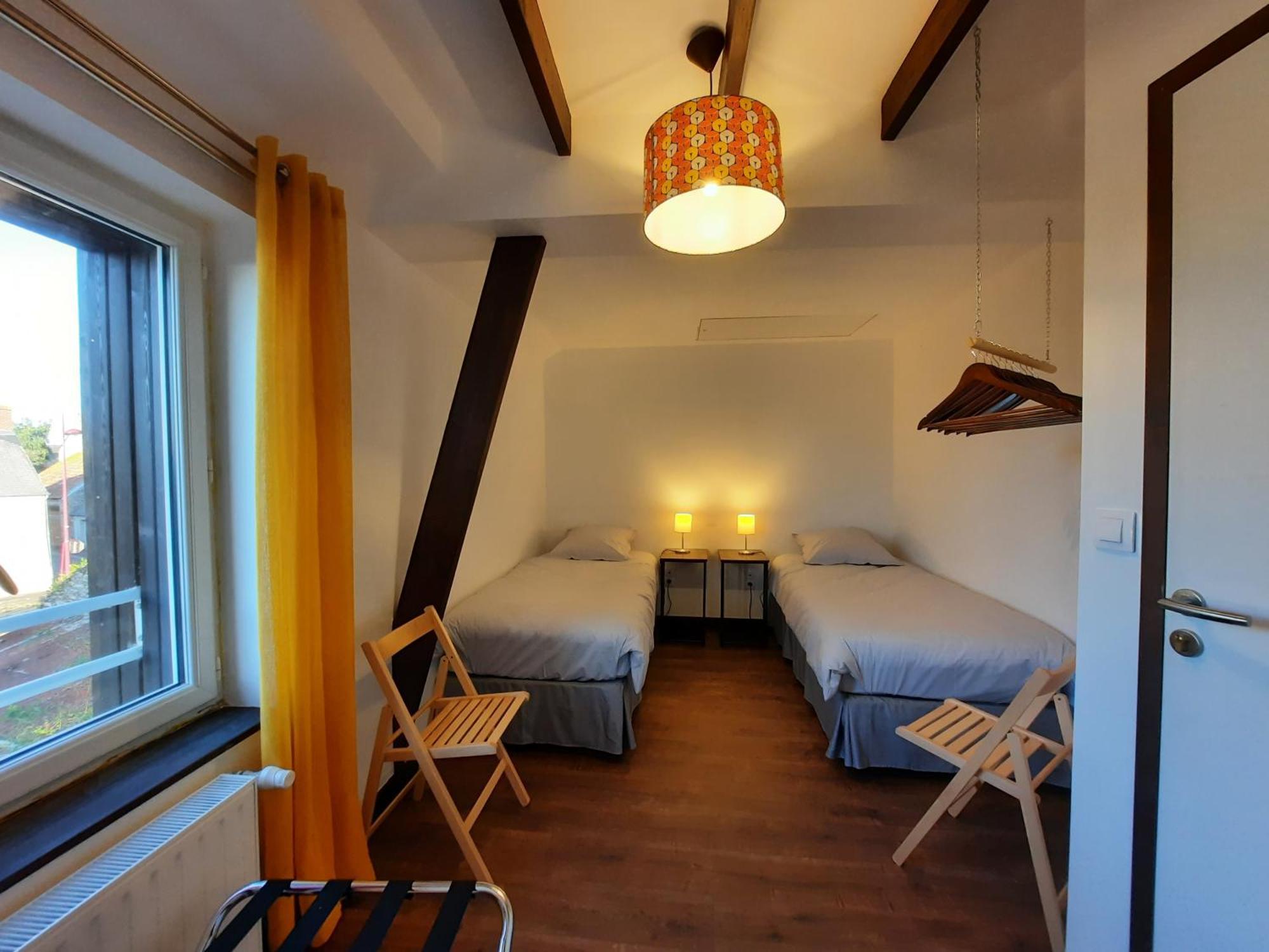 Le Petit Moulin Rouge, B&B, Sdb En-Suite, Parking Prive Gratuit Beauvoir  Exterior photo